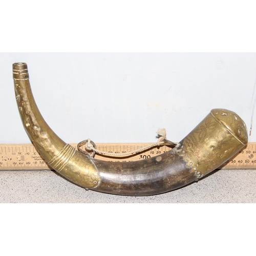 1437 - Antique powder horn with brass overlay