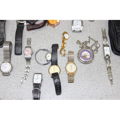 1306 - Collection of wrist watches to include Oozoo & Oulm