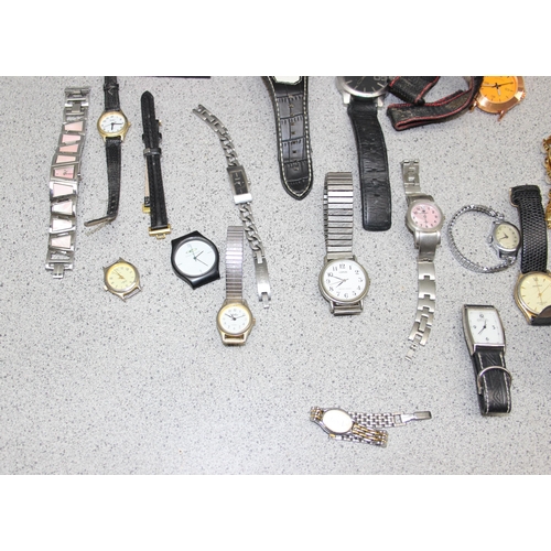 1306 - Collection of wrist watches to include Oozoo & Oulm