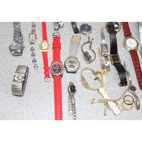 1307 - Collection of vintage & later wrist watches to include Sekonda & Citron