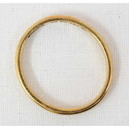 1100 - 22ct gold wedding band ring, London 1948, approx size N, approx 2.66g gross