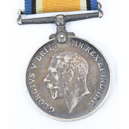 1407 - Pair of WW1 medals named to 45493 Private S Brittan of the Hampshire Regiment