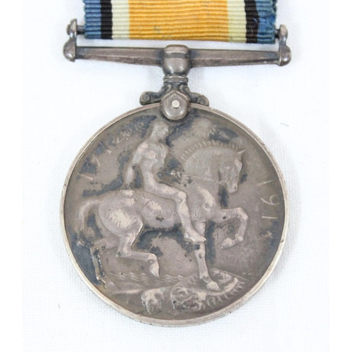 1407 - Pair of WW1 medals named to 45493 Private S Brittan of the Hampshire Regiment