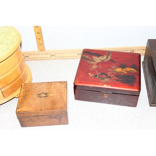 275 - 4 assorted vintage and later boxes, 3 wooden examples and an unusual tin box with insert