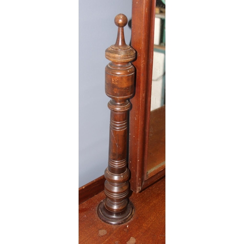 48 - A Victorian mahogany 2 over 2 chest of drawers or dressing chest with mirror, approx 102cm wide