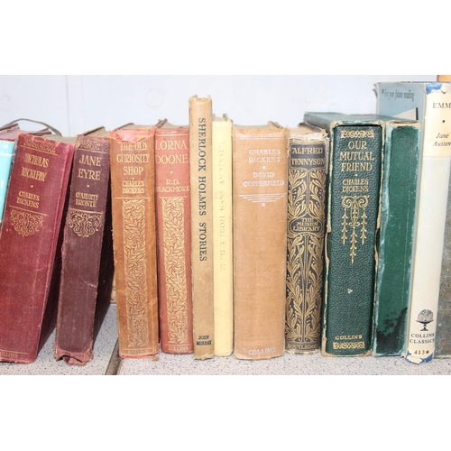 502 - Qty of assorted antique and vintage books, mainly 19th century