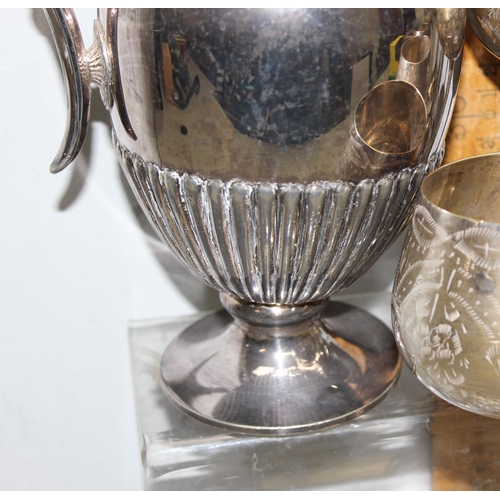 1042 - A set of 6 silver plated goblets and a silver plated jug