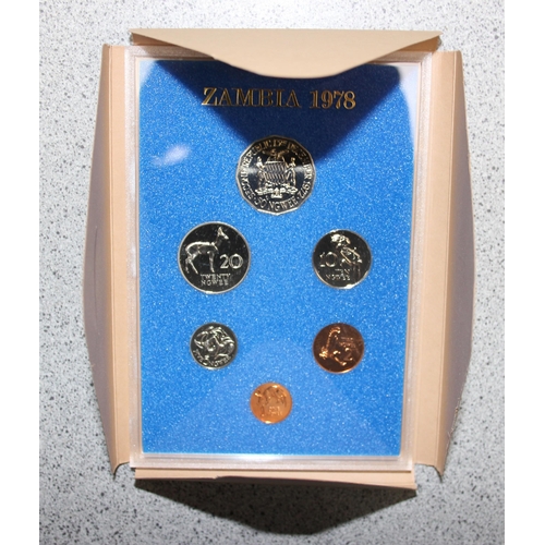 1210 - 8 assorted proof world coin sets to inc Canada 1973 & 1977, Zambia 1978, Morocco, Bahrain, Falkland ... 