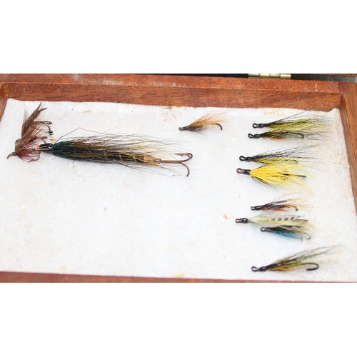 716 - 3 fly boxes containing over a 100 flies, many with sea trout patterns, to include 2 aluminium Richar... 