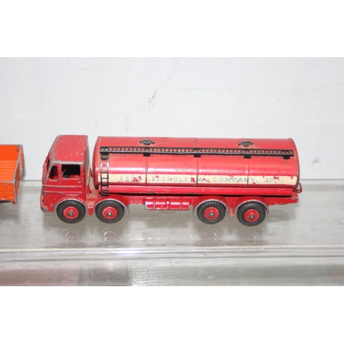 1526 - 4 Dinky toy lorries, 2 903 Foden lorries to inc rarer blue & orange colours, Leyland Comet & Leyland... 