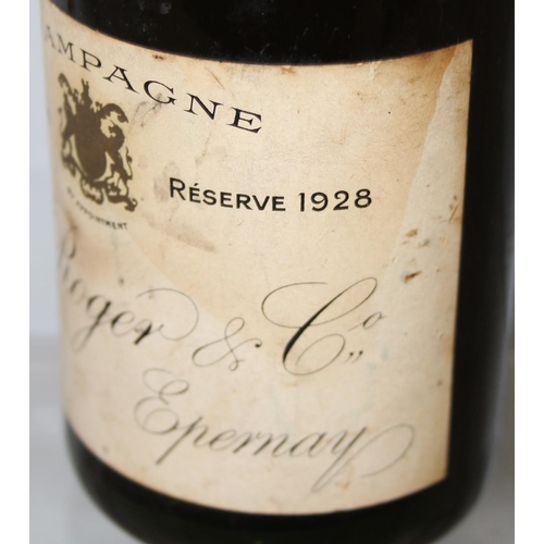 1608 - A bottle of 1928 Pol Roger & Co Epernay Extra Cuvee Reserve Champagne, reserved for Great Britain, b... 