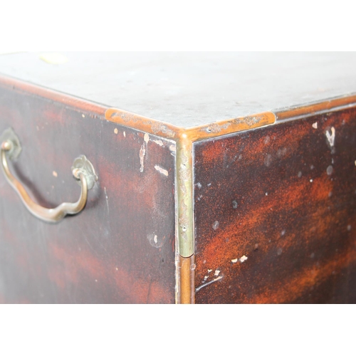 278 - An early 20th century Japanese lacquered table top cabinet, 2 short over one long drawer below 2 cab... 