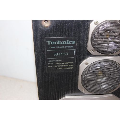 760 - Technics SB-F950 Hi-Fi Speakers