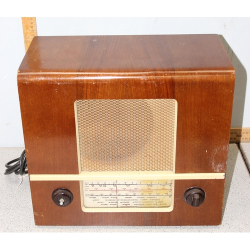 765 - 2 vintage radio to include HMV