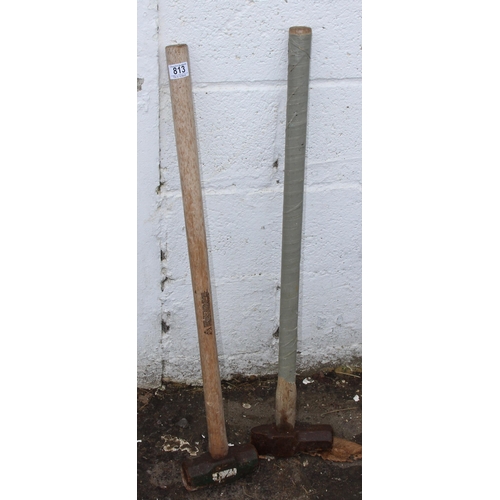 813 - 2 sledge hammers