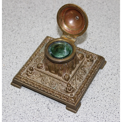 1602 - 2 vintage brass inkwells