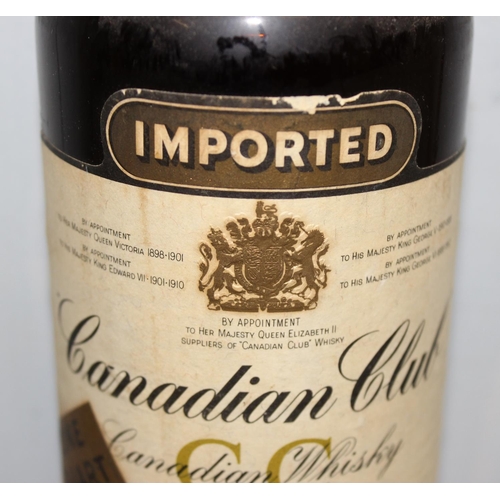 1667 - 1963 Canadian Club whisky one quart bottle size