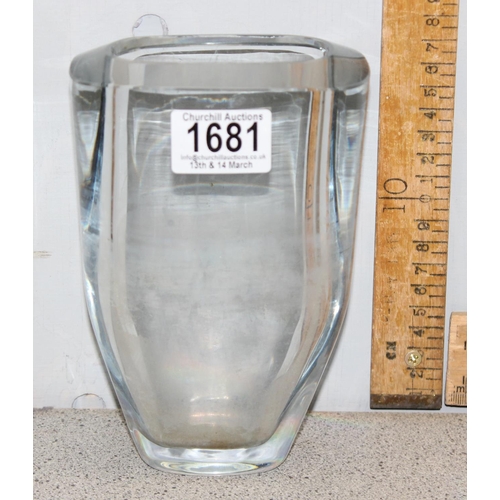 1681 - A large and heavy Scandinavian plain glass vase, unmarked but believed to be Orrefors, purchased in ... 