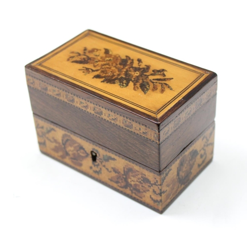 1675 - A Victorian Tunbridgeware box with 2 compartments, inlaid to all sides with floral motifs, base with... 