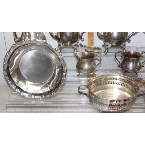 1056 - Large qty of assorted silver plate and other metalware to inc teapots etc, approx 11kg gross