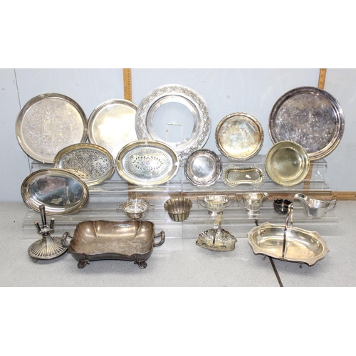 1059 - Large qty of assorted silver plate and other metalware, mainly antique pieces, approx 7kg gross