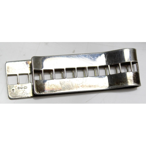 1162 - Vintage silver money clip with pierced ladder design, import marks for London 1982