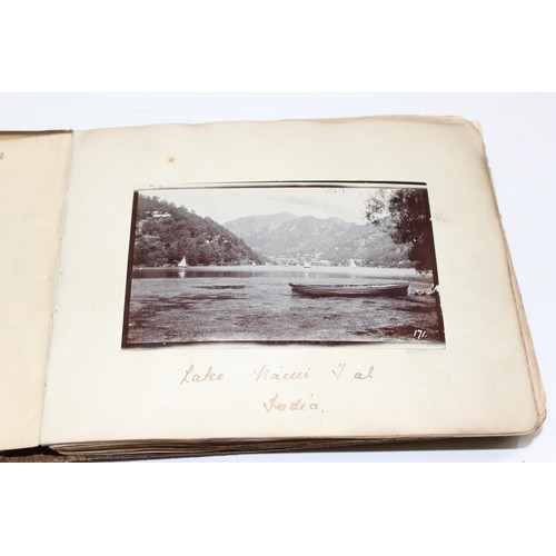 1426 - A WW1 period photograph album containing a large qty of interesting pictures of India with annotatio... 