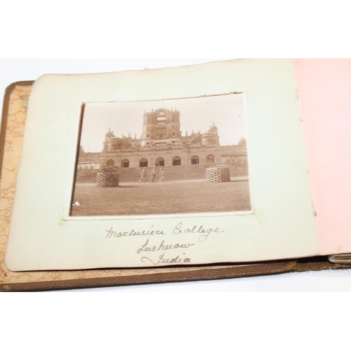 1426 - A WW1 period photograph album containing a large qty of interesting pictures of India with annotatio... 