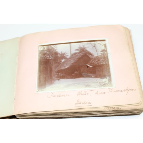 1426 - A WW1 period photograph album containing a large qty of interesting pictures of India with annotatio... 