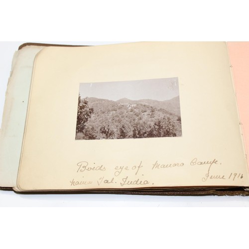 1426 - A WW1 period photograph album containing a large qty of interesting pictures of India with annotatio... 