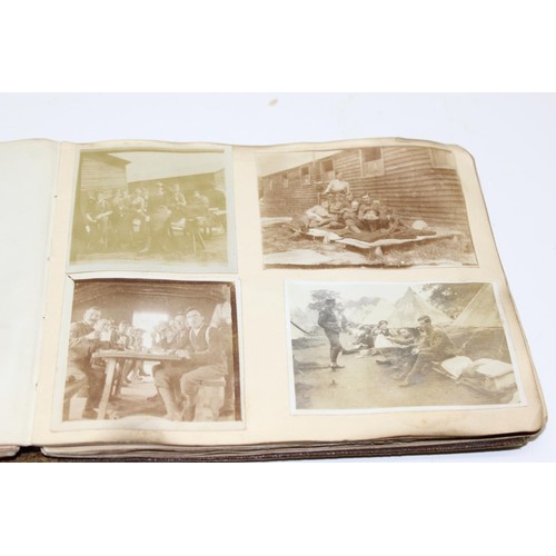 1426 - A WW1 period photograph album containing a large qty of interesting pictures of India with annotatio... 