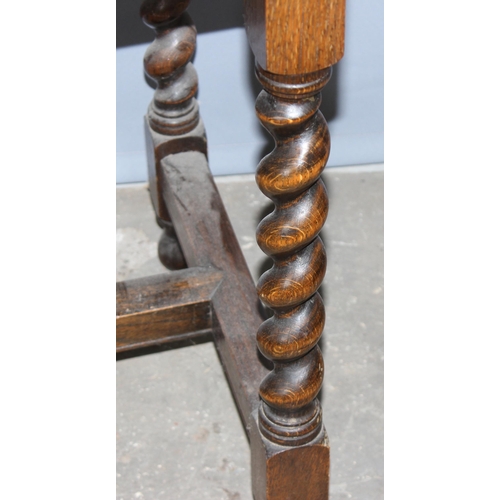 16 - An early 20th century oak side table with barleytwist legs, approx 77cm x 50cm