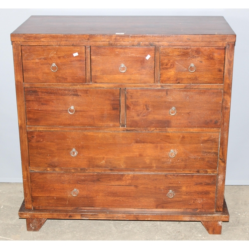 7 - A modern 3 over 2 over 2 heavy wooden chest of drawers by Willis & Gambier, approx 103cm wide