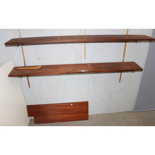 59 - A set of retro modular wall shelves, various size shelves and brackets, seemingly unmarked