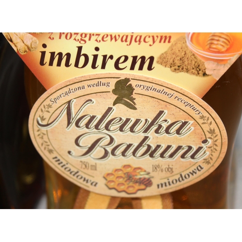 1613 - 3 bottles of Nalewka Babuni Polish liqueur, 750ml