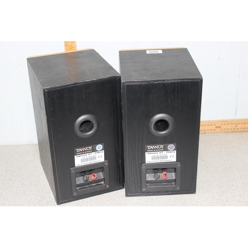 809 - A pair of Tannoy M1 bookshelf speakers in Cherry