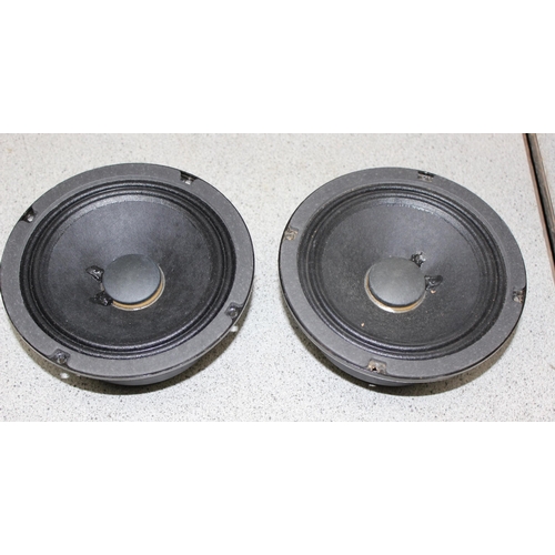 832 - Boxed pair of Eminence Alpha-6A speakers