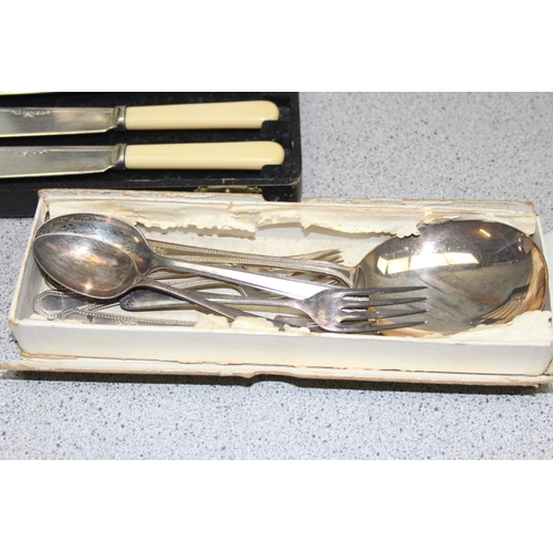 1028 - Qty of boxed cutlery etc to inc a boxed silver teaspoon