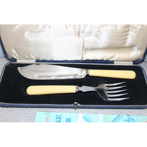 1028 - Qty of boxed cutlery etc to inc a boxed silver teaspoon