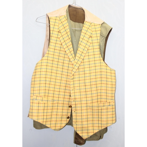 217 - 4 Gentleman's waistcoats