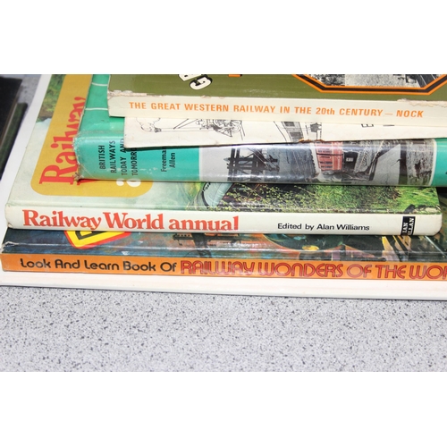 554 - Qty of train & locomotive related books