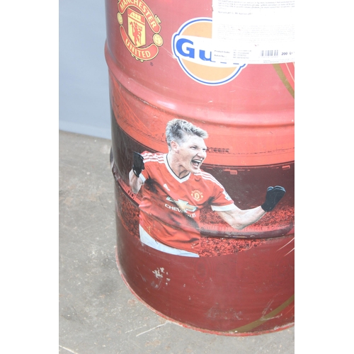 756 - Manchester United branded Gulf 200 litre oil barrel, believed to be provided as advertising for fore... 