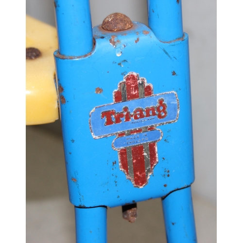 1519 - 1970’s child's Triang trike – original paint, pedals and hand grips – foil Triang logo label