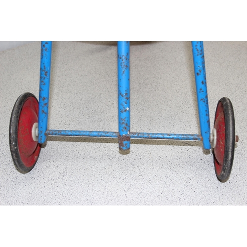 1519 - 1970’s child's Triang trike – original paint, pedals and hand grips – foil Triang logo label