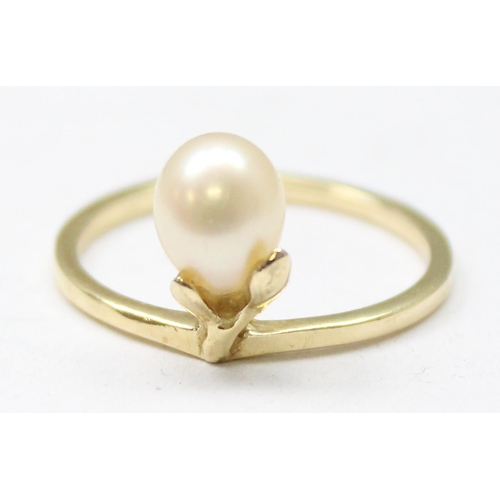 1122 - A retro 14ct gold and pearl set ring, marked 14k and XRF confirmed, approx size O, approx 1.85g gros... 