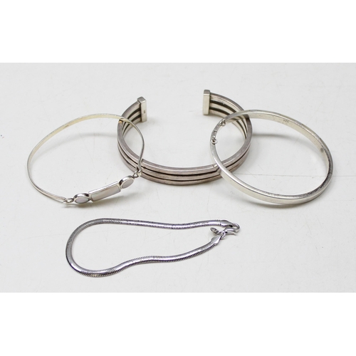 1134 - 7 silver bracelets/bangles, gross weight approx 80g