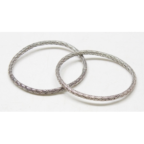 1135 - 3 silver bangles marked 925, XRF confirmed, gross weight approx 41.78g