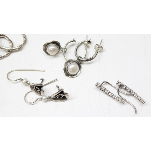 1156 - Qty of silver drop and hoop pairs of earrings, gross weight approx. 45g