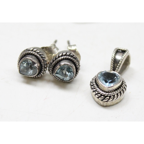 1158 - 5 sets of silver earrings with pendant, gross weight approx. 23.02g