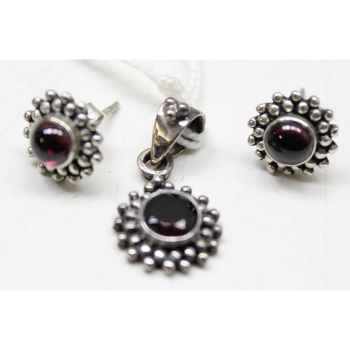 1158 - 5 sets of silver earrings with pendant, gross weight approx. 23.02g